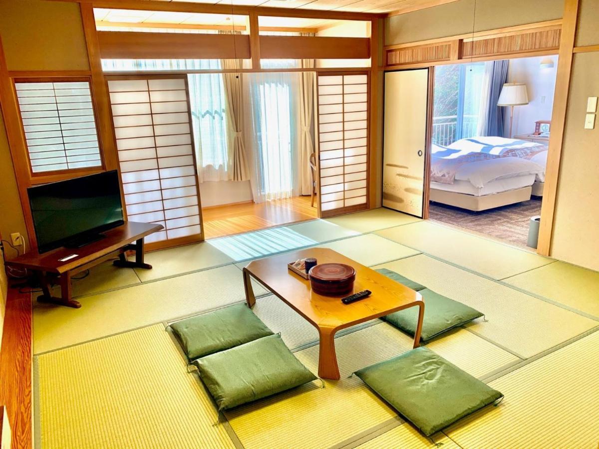 Tsukie No Fune Kobe Exterior photo
